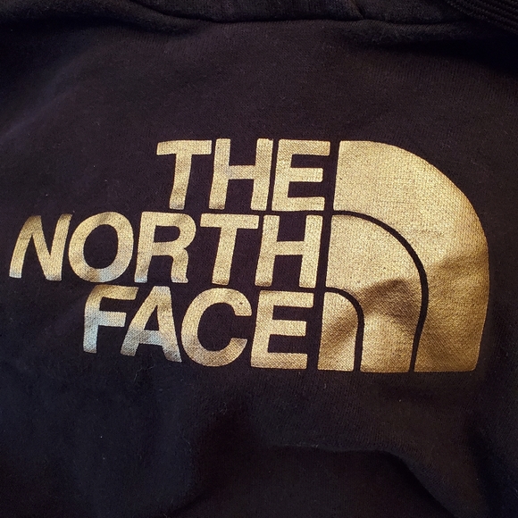 The North Face Sweatshirt - Picture 4 of 4